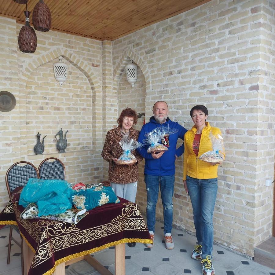 Old Safari Golden Location Guest House Bukhara Eksteriør bilde